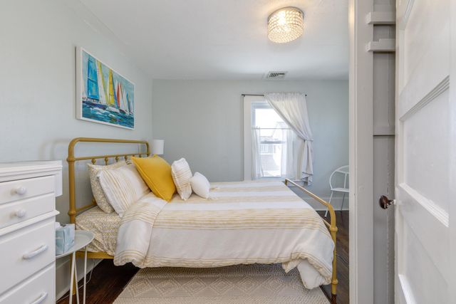19 Cutler Avenue, Hampton, NH 03842