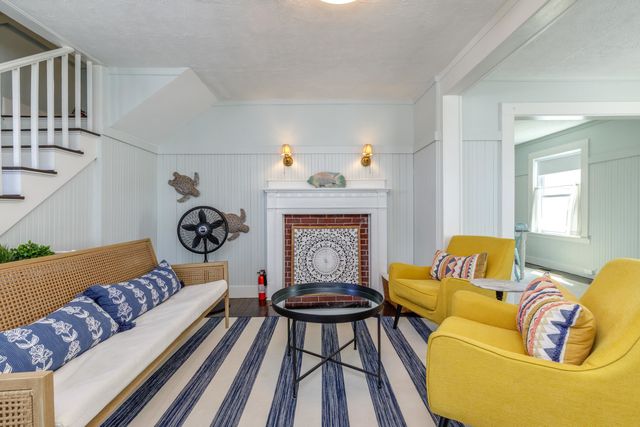 19 Cutler Avenue, Hampton, NH 03842