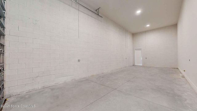 105 Delia Avenue NW, Palm Bay, FL 32907