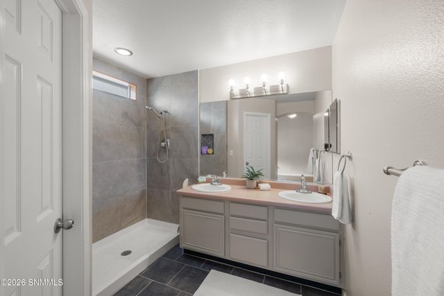 2247 Bright Star Avenue, Las Cruces, NM 88011