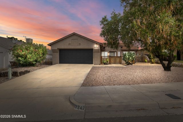2247 Bright Star Avenue, Las Cruces, NM 88011