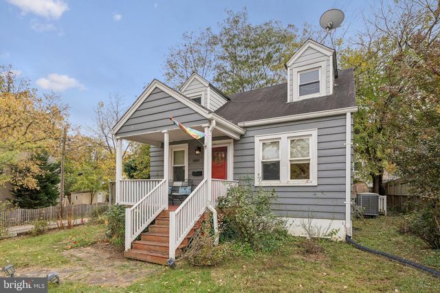 3909 OLIVER ST, Hyattsville, MD 20782