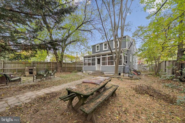 3909 OLIVER ST, Hyattsville, MD 20782