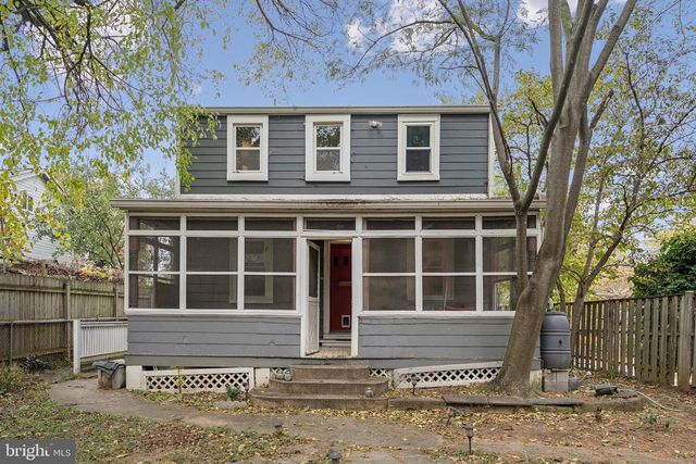 3909 OLIVER ST, Hyattsville, MD 20782