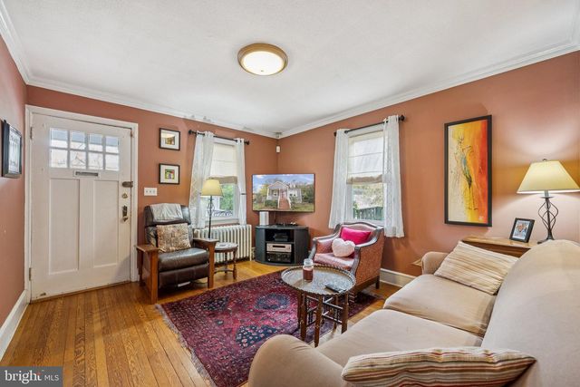 3909 OLIVER ST, Hyattsville, MD 20782