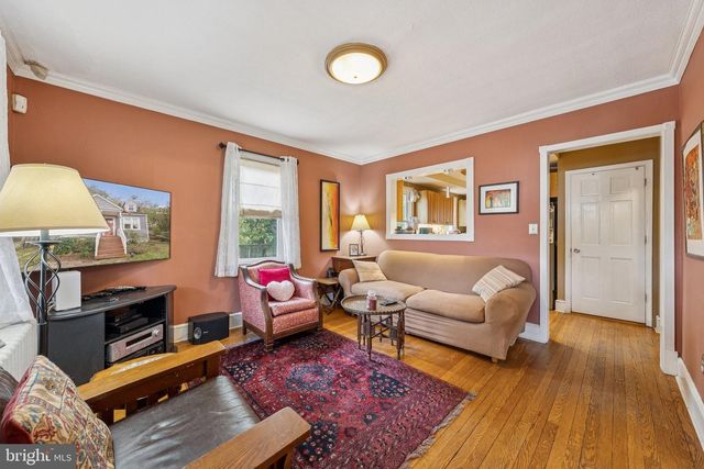 3909 OLIVER ST, Hyattsville, MD 20782