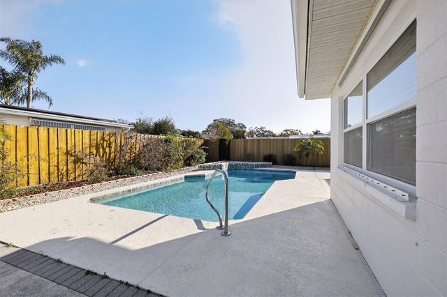 13483 87TH AVENUE, Seminole, FL 33776