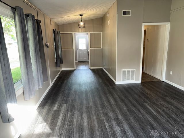 234 Prentice Drive, New Carlisle, OH 45344