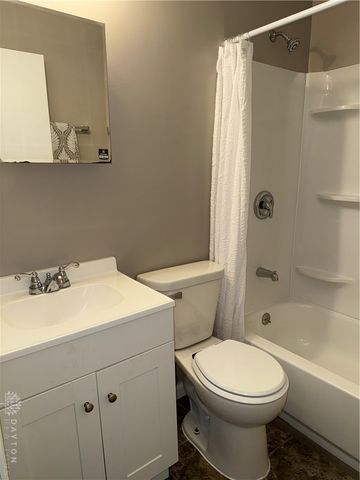 234 Prentice Drive, New Carlisle, OH 45344