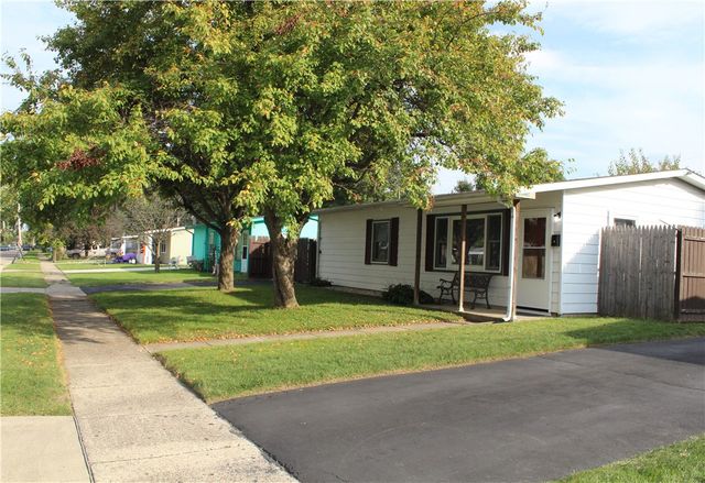 234 Prentice Drive, New Carlisle, OH 45344