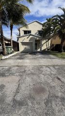 915 SE 13th Rd, Homestead, FL 33035