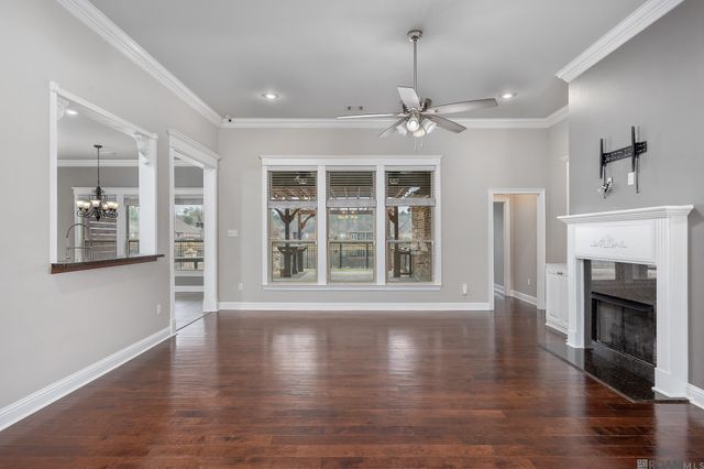 4967 Woodstock Way Dr, Greenwell Springs, LA 70739