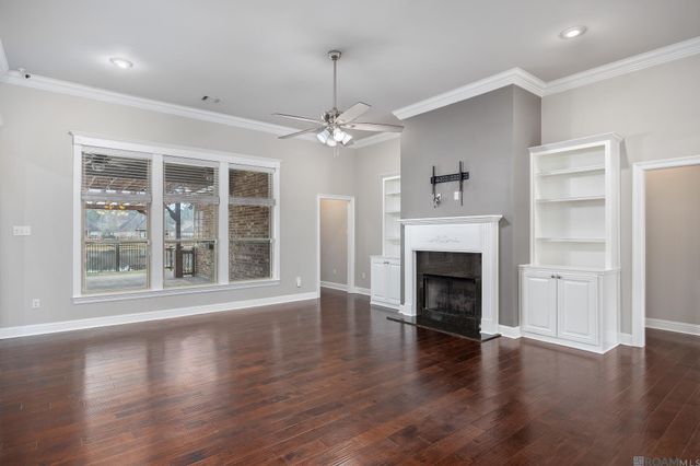 4967 Woodstock Way Dr, Greenwell Springs, LA 70739