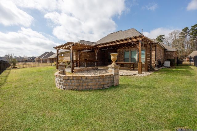 4967 Woodstock Way Dr, Greenwell Springs, LA 70739