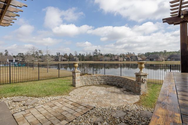 4967 Woodstock Way Dr, Greenwell Springs, LA 70739