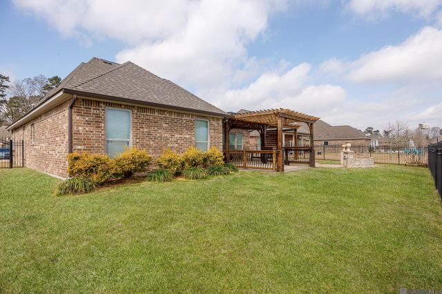 4967 Woodstock Way Dr, Greenwell Springs, LA 70739