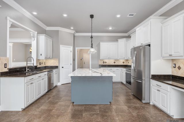 4967 Woodstock Way Dr, Greenwell Springs, LA 70739