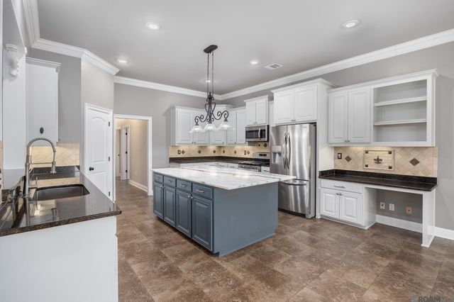 4967 Woodstock Way Dr, Greenwell Springs, LA 70739