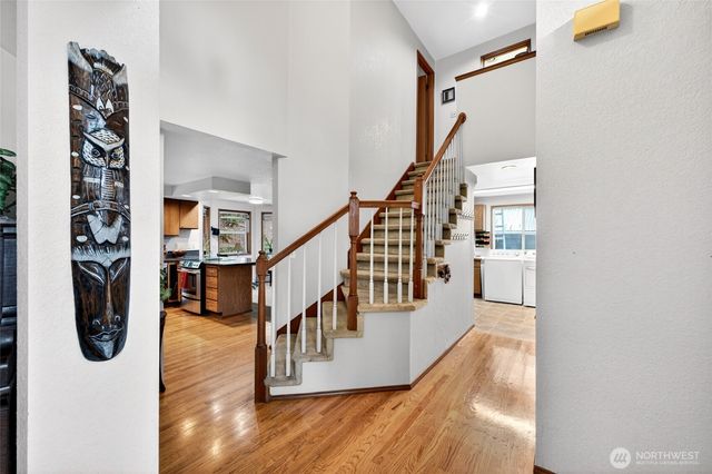 1610 28th Place SE, Puyallup, WA 98374