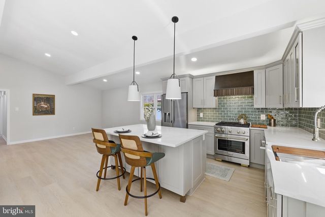 313 CHERRY HILL BLVD, Cherry Hill, NJ 08002