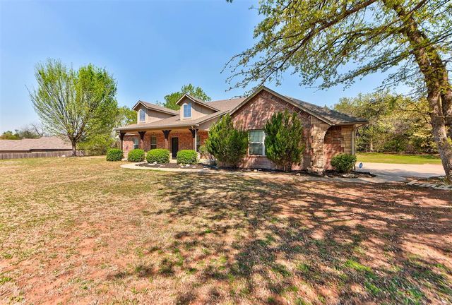 809 Breezy Hill Road, Edmond, OK 73025