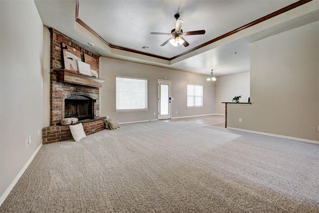 809 Breezy Hill Road, Edmond, OK 73025