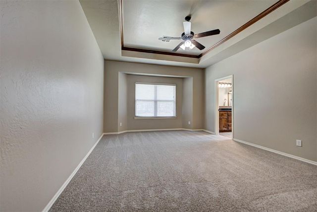 809 Breezy Hill Road, Edmond, OK 73025