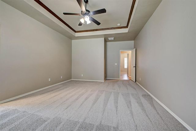 809 Breezy Hill Road, Edmond, OK 73025