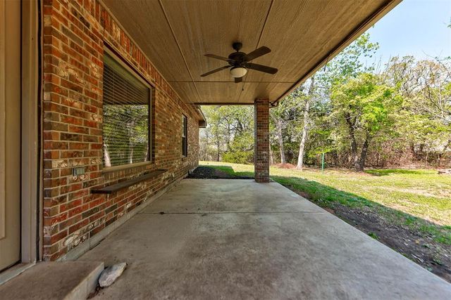 809 Breezy Hill Road, Edmond, OK 73025