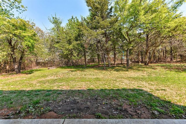 809 Breezy Hill Road, Edmond, OK 73025