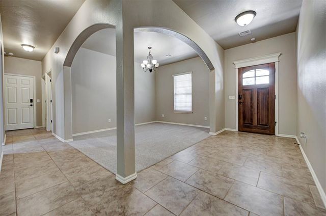 809 Breezy Hill Road, Edmond, OK 73025