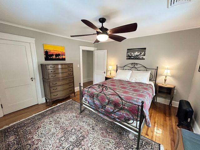 17 Longfellow Road, Worcester, MA 01602