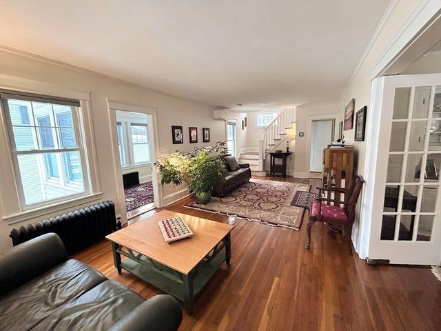 17 Longfellow Road, Worcester, MA 01602
