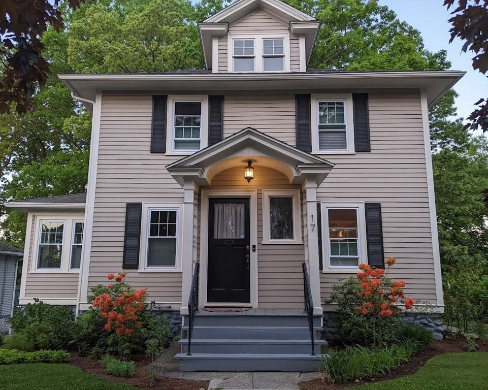17 Longfellow Road, Worcester, MA 01602