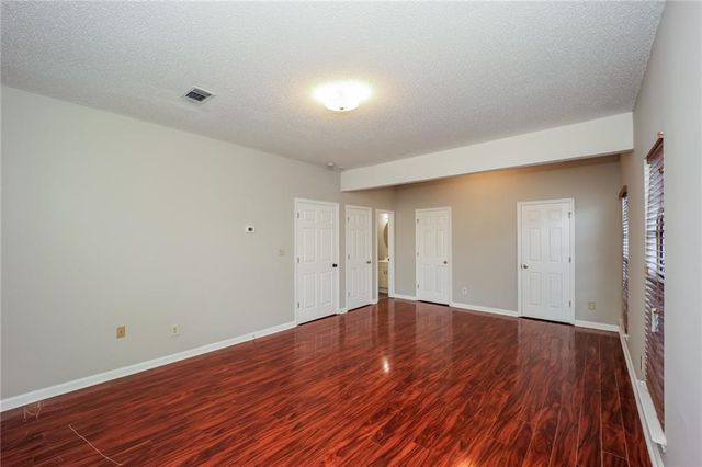 5899 Eagles Feather Lane, Riverdale, GA 30274