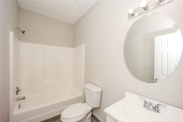 5899 Eagles Feather Lane, Riverdale, GA 30274