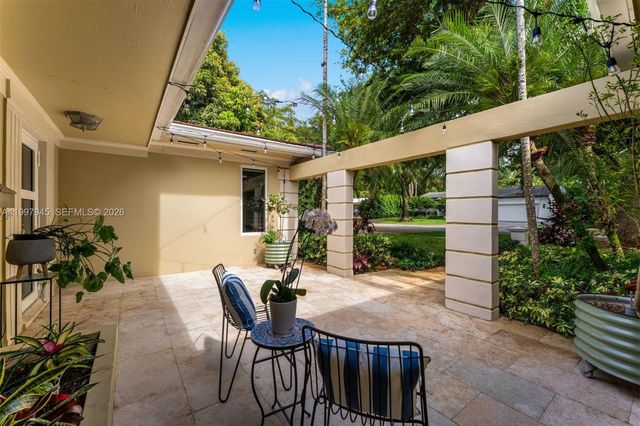 611 Santurce Ave, Coral Gables, FL 33143