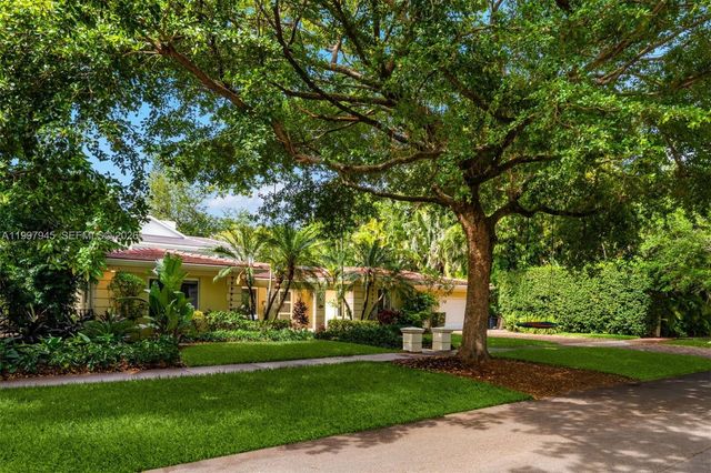 611 Santurce Ave, Coral Gables, FL 33143
