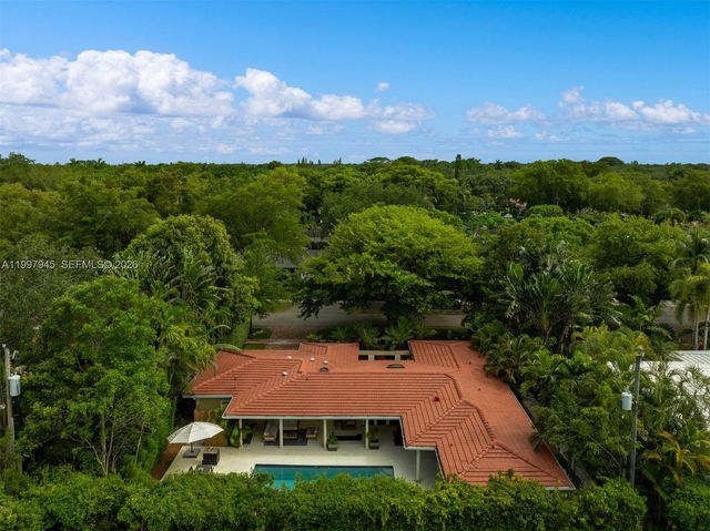 611 Santurce Ave, Coral Gables, FL 33143