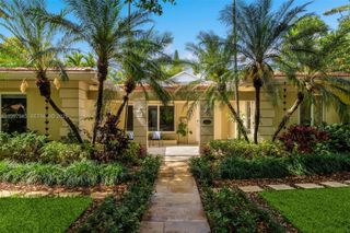 611 Santurce Ave, Coral Gables, FL 33143