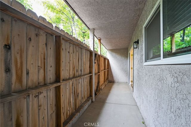 17847 Beneda Ln 4, Canyon Country, CA 91351