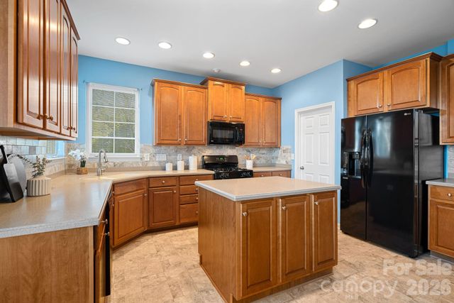 16723 Hugh Torance Parkway, Huntersville, NC 28078