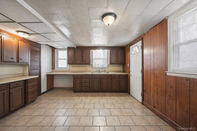 262-264 Cottage Street, Middletown, NY 10940