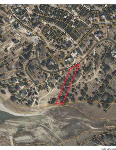 1279 Kings Cove Drive, Canyon Lake, TX 78133