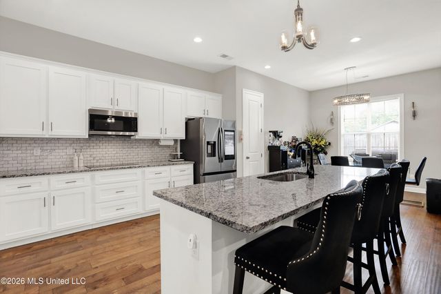 10898 Wiseman Drive, Olive Branch, MS 38654