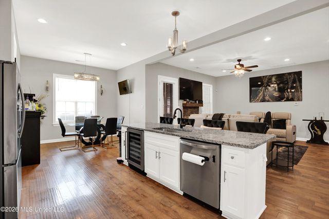 10898 Wiseman Drive, Olive Branch, MS 38654