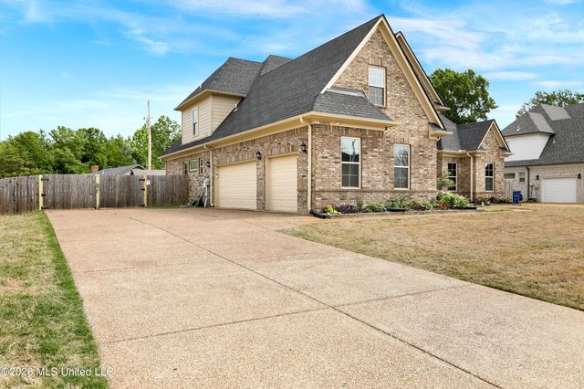 10898 Wiseman Drive, Olive Branch, MS 38654