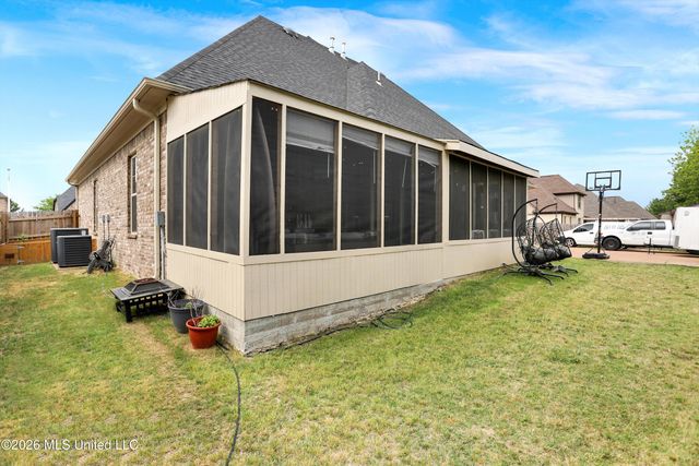 10898 Wiseman Drive, Olive Branch, MS 38654
