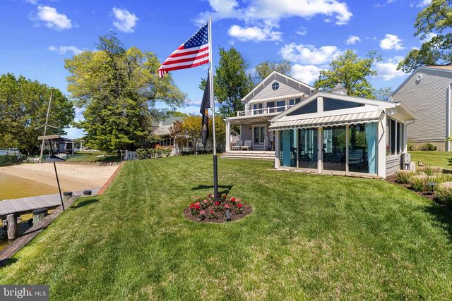 7989 E RIVERSIDE DR, Pasadena, MD 21122