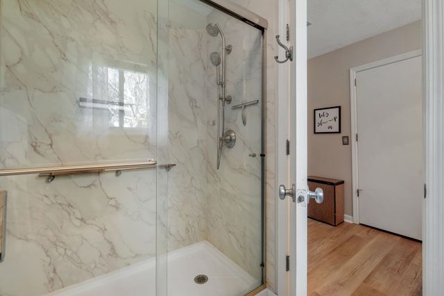 3721 LONGFORD Drive, Tallahassee, FL 32309